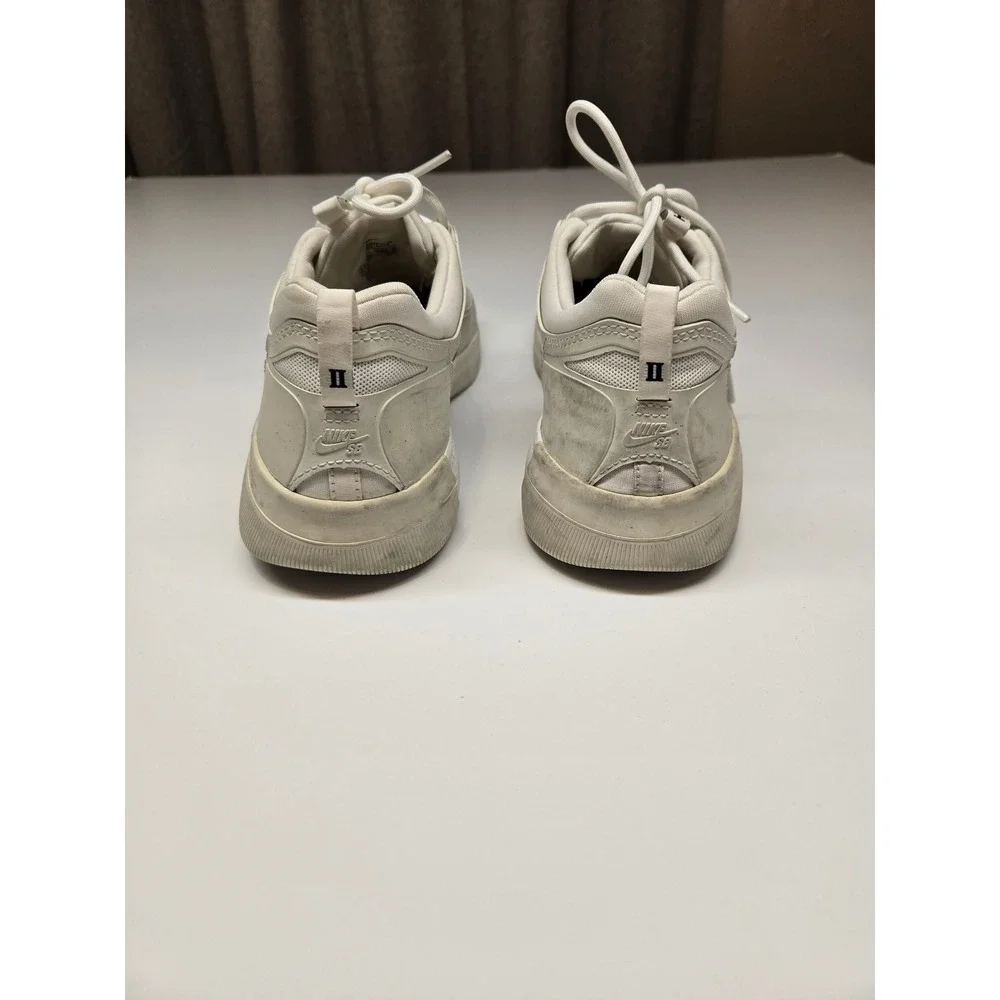 Nike SB Nyjah Free 2 Skate Shoes Mens 10.5 White BV2078-100 Signature Sneakers